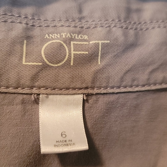 Grey Jacket - Picture 4 of 4